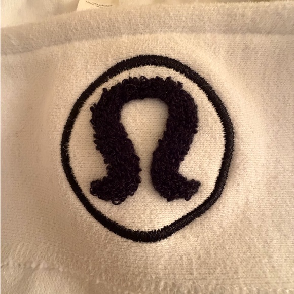 Lululemon Scuba Hoodie II – Rare Polka Dot Fade – Size 10 - Picture 5 of 10